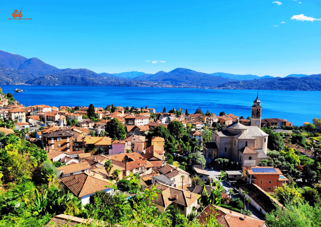 Vue sur Cannero Riviera au bord du larc Majeur
