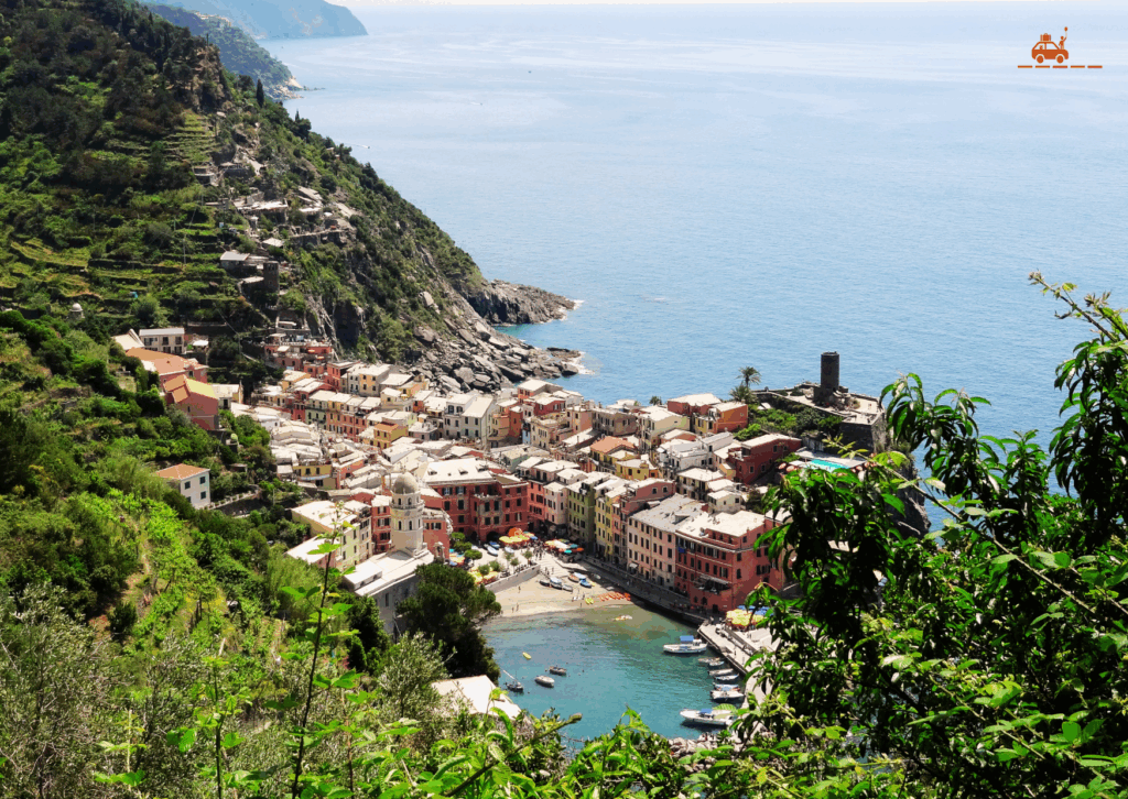 Randonner entre les villages est la meilleure façon de découvrir les Cinque Terre avec les enfants