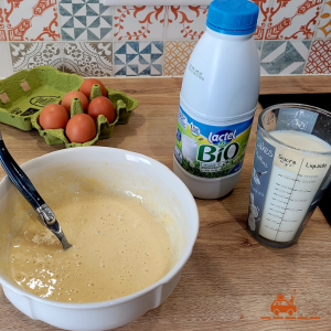 far breton - mélange d'œufs, de farine, de sucre et de lait