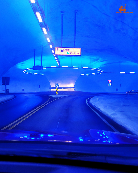 rond-point dans un tunnel en Norvège