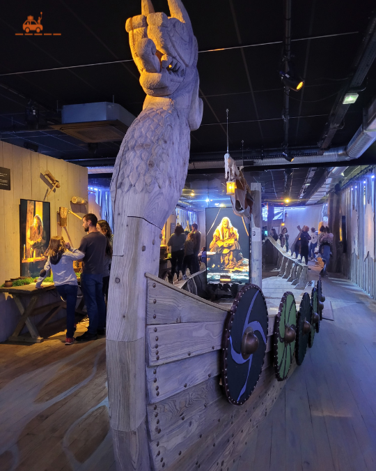 Les décors de la cité viking de Rouen