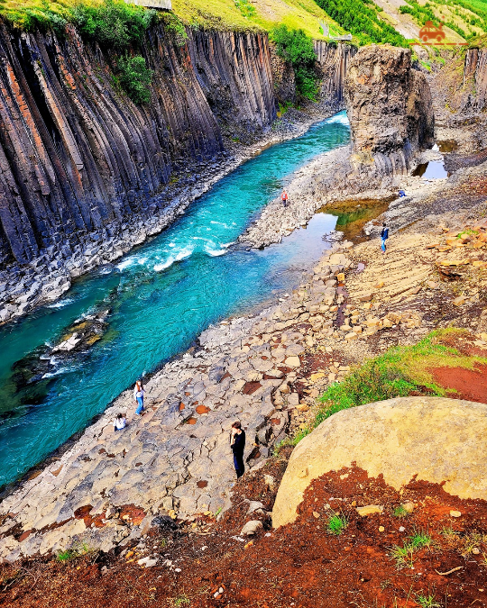 Le canyon de Stuðlagil à l'Est de l'Islande
